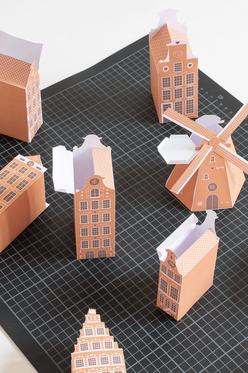 Maisons de l'Avent en papier - imprimables gratuitement